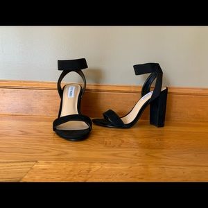 Steve Madden Celebrate Black Heel